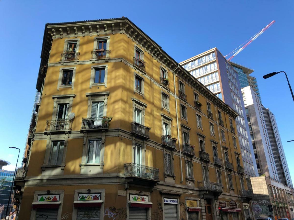 Bilocale Zona Centrale Milano Exteriör bild